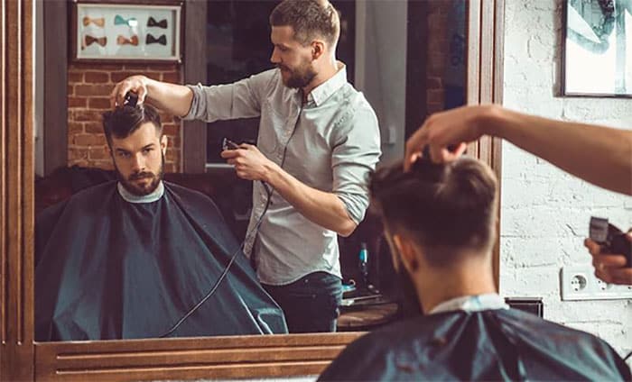 Những điều kiện để chọn mua tông đơ cắt tóc chất lượng và bền bỉ 69 - luong tho cat toc 2